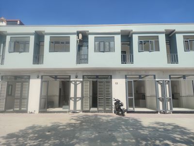 Cho thuê nhà nguyên căn, 1 trệt , 1 lầu , 2 phòng ngủ