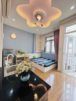 Chính Chủ Vừa Trống Studio Ban Công Thoáng, Ngay Vincom Cộng Hòa