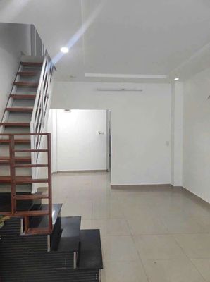 cho thuê nhà Mới 3 tầng, 3pn 3vs - Nguyễn Đình Chiểu Q3