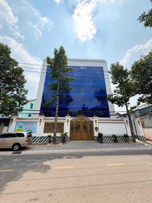 CHO THUÊ TÒA NHÀ VĂN PHÒNG QUY MÔ LỚN – PHÙ HỢP TRỤ SỞ CÔNG TY, TRUNG