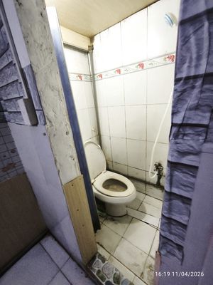 P trệt,wc riêng trong phòng, nơ Trang Long , pham van đong nguyên xí