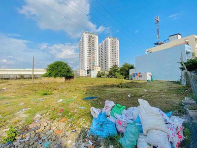 CHO THUÊ ĐẤT TRỐNG 1000M2 GẦN TRUNG TÂM LOTTE MARRT Q7