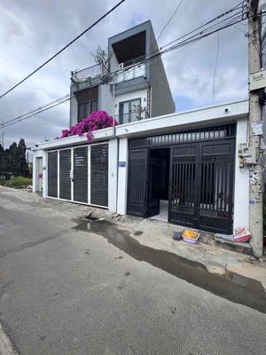 Cho Thuê Nhà Vườn Lài DT 4x18 1Trệt 1Lửg 2Pn 1Wc Sân Xe Máy Hẻm Xe Tải