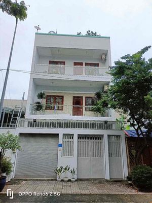 CHO THUÊ NHÀ PHẠM CÔNG TRỨ Q2, 7x14, 3 TẦNG ST, GIÁ CHO THUÊ 35 triệu