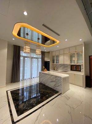 CĂN GÓC VEROSA KHANG ĐIỀN -LIÊN PHƯỜNG Q9 - 4 TẦNG -5PN 5WC - SÂN Ô TÔ