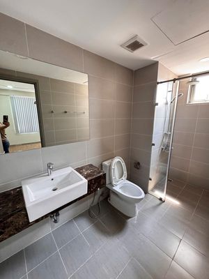 Hàng hiếm officetel văn phòng The Gold View, 94m2 căn góc Q4 hiếm