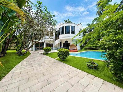 CHO THUÊ BIỆT THỰ THẢO ĐIỀN – Diện Tích ~800m2