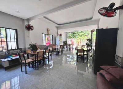 Cho thuê nguyên căn trống rộng, 2pn 1wc, hxh Thống Nhất p15 Gò vấp