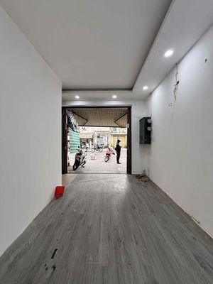 CHO THUÊ MẶT BẰNG KINH DOANH NGAY MẶT TIỀN ĐƯỜNG HƯNG PHÚ (CẦU CHỮ Y)
