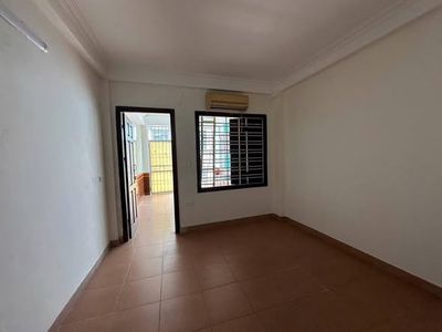 cho thuê nhà 4 tầng Nguyễn Chí Thanh giá rẻ