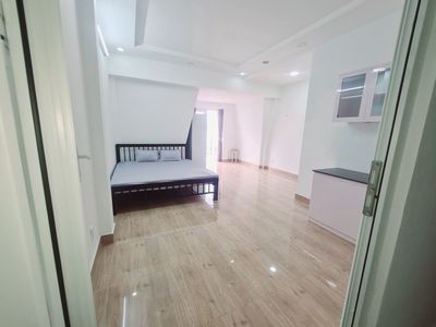 CĂN HỘ CAO CẤP 50M2,  6.5TR, BAN CÔNG, THANG MÁY, NGAY NGÃ 6 GÒ VẤP