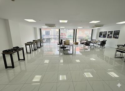 (Giá sốc) VP 90m2 - View full kính - Khu sân bay Tân Sơn Nhất.