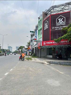 CHO THUÊ CĂN GÓC 4 TẦNG 2 MẶT TIỀN LIÊN PHƯỜNG 6 PHÒNG VỊ TRÍ ĐẸP