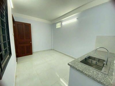 Phòng Trọ giá rẻ gần sân bay TSN