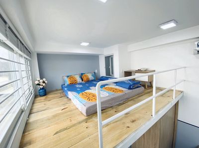 Duplex mặt tiền có cửa sổ thoáng tòa nhà lớn hẻm xe tải Chu Văn An