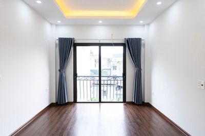 Cho thuê nhà riêng MỚI - ĐẸP - ĐỦ ĐỒ. 35m2 x 5 tầng, 3 PN, 13 triệu.