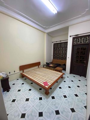 cho thuê p trọ giá rẻ tại hồ đền lừ