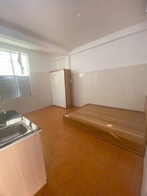 Nhà 7 tầng Ngõ 154 Trần Duy Hưng và 898 Láng 