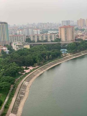 chính chủ cho thuê căn hộ chung cư 83m2