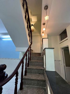 nhà cho thuê nguyên căn p1q8 nhà  hẻm ăn ninh 