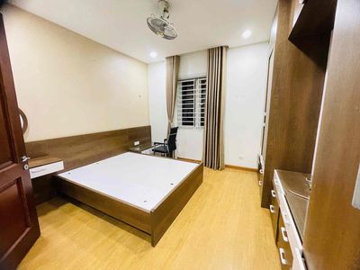 Cho Thuê Nhà Tân Quy Đông 2 Lầu 4PN