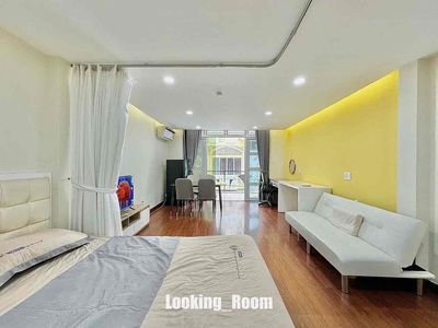Căn Hộ Cao Cấp_Full Nội Thất_Ban Công Thoáng ngay Ngã Tư Bảy Hiền
