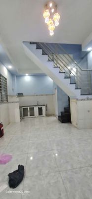 NGUYÊN CĂN ĐẸP CHO THUÊ 9TR QUẬN 4.