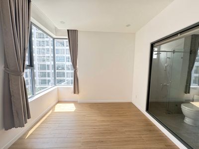 Cho thuê 3PN+3WC+2 Ban công 100m2 MT Eastmark City giá 7.5tr