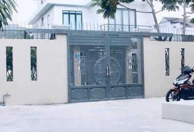 Cho thuê nhà BT 200m2 đường Liên Phường Phú Hữu Thủ Đức 22tr