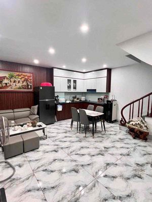 CHO THUÊ NHÀ RIÊNG MỸ ĐÌNH DT 45M2 5 TẦNG 4PN 13 TRIỆU NHẬN NGAY