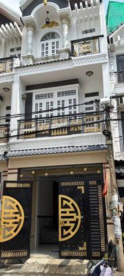 nhà 1 trệt 3 lầu sân thượng full nội thất hẻm 246 liên khu 4/5 BHH B