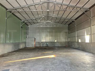 Kho xưởng bãi 324 m² có điện 3 pha, trong KDC Ngân Thuận