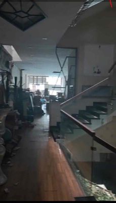 Cho thuê nhà 5 tầng MT Hoàng Hoa Thám, phố sầm uất