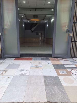 cho thuê nhà diện tích rộng kd vpcty