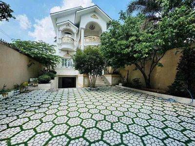 Cho thuê Biệt Thự Thủ Dầu Một