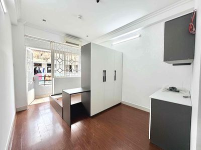 KHAI TRƯƠNG CĂN HỘ DVU MINI FULL NT BAN CÔNG - TÁCH BẾP GIÁ RẺ Q3