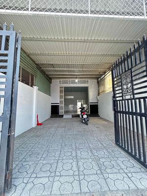 Nhà rộng 5x30 gần Chợ Cầu Ván (thuận tiện kinh doanh)