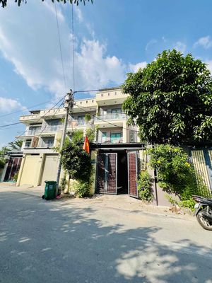 Cho Thuê Nhà DT 6x14m Sân Rộng 1Trệt 2Lầu 4Pn 5Wc Ngay Picity TX 13