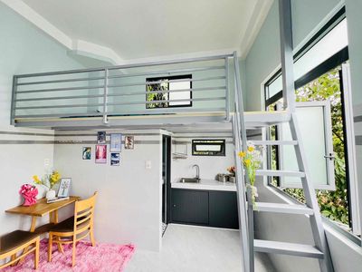 CHO THUÊ PHÒNG CÓ GÁC MỚI XÂY 100% - CỬA SỔ THOÁNG NGAY LÊ TRỌNG TẤN