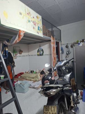 cho thuê nhà trọ nhỏ còn mới có gác gần trường học Nguyễn An Ninh tmt