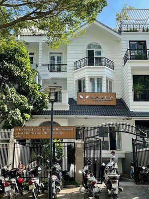 Nhà Phổ Quang P2 TB. 8x25m trệt 3 lầu, 6 phòng