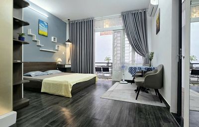 🌈Căn hộ 2PN BAN CÔNG TÁCH BẾP MỚI 100%+NỘI THẤT GỖ+MÁY Giặt riêng