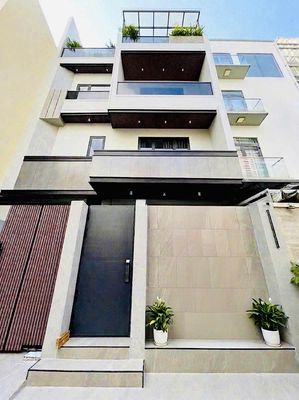 SIÊU PHẨM NHÀ MỚI - 286G Tô Hiến Thành,P12,Q10 - DTSD 350m2, Sàn suốt