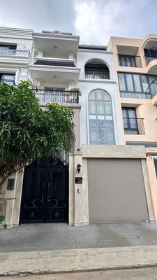 NHÀ ĐƯỜNG HOÀNG HOA THÁM DIỆN TÍCH: 7X20M TRỆT 3 LẦU CHO THUÊ