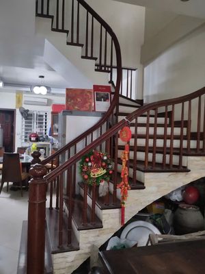 nhà ngõ 159 pháo đài láng 55m x4T ô tô đỗ cửa