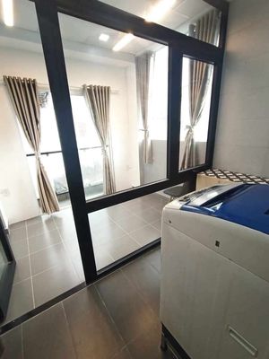 Cho thuê 2PN+1WC, máy giặt riêng. Đầy đủ nội thất