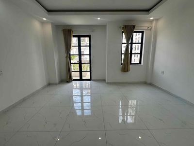 CHO THUÊ VĂN PHÒNG CITYLANND 40m2 THANG MÁY TỪ HẦM ĐỂ XE