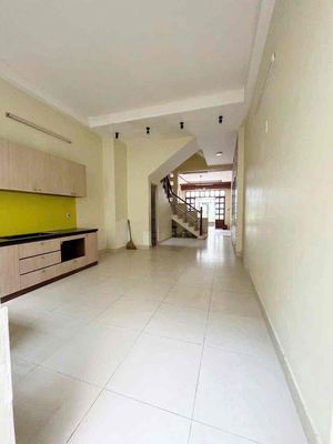 Cho Thuê Nhà Tân Quy Đông 3 Lầu 4PN