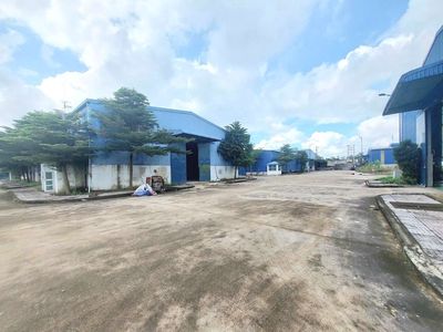 Cho thuê xưởng 800m và 1200m2.Cụm côg nghiệp long thành,Gần Cty Vê Đan