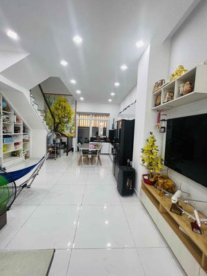 Em cho thuê nhà phố full nội thất KDC Khang Điền Bình Chánh